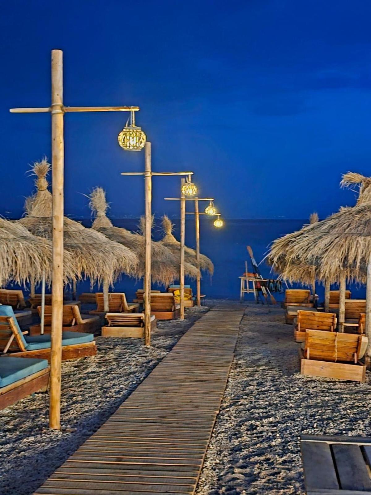 Luna Mare Boutique Seaside 博尔什 外观 照片